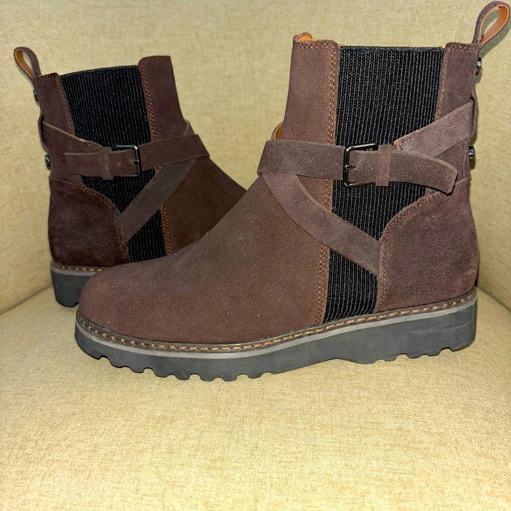Donald Pliner Captain leather and suede dark brown boots EUC